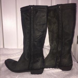 RIDING BOOTS NEW